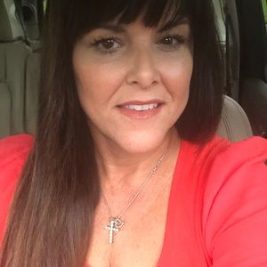 Meet your Posher, Andria